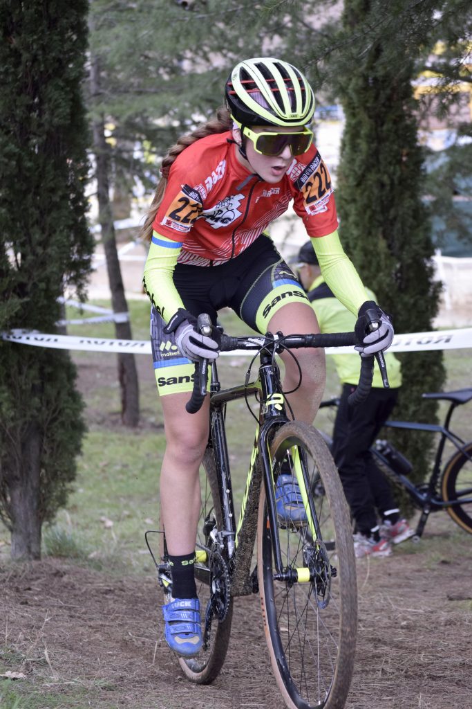 Julia Penedo ganadora junior