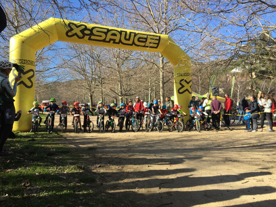 Carrera Infantil de MTB Navidad